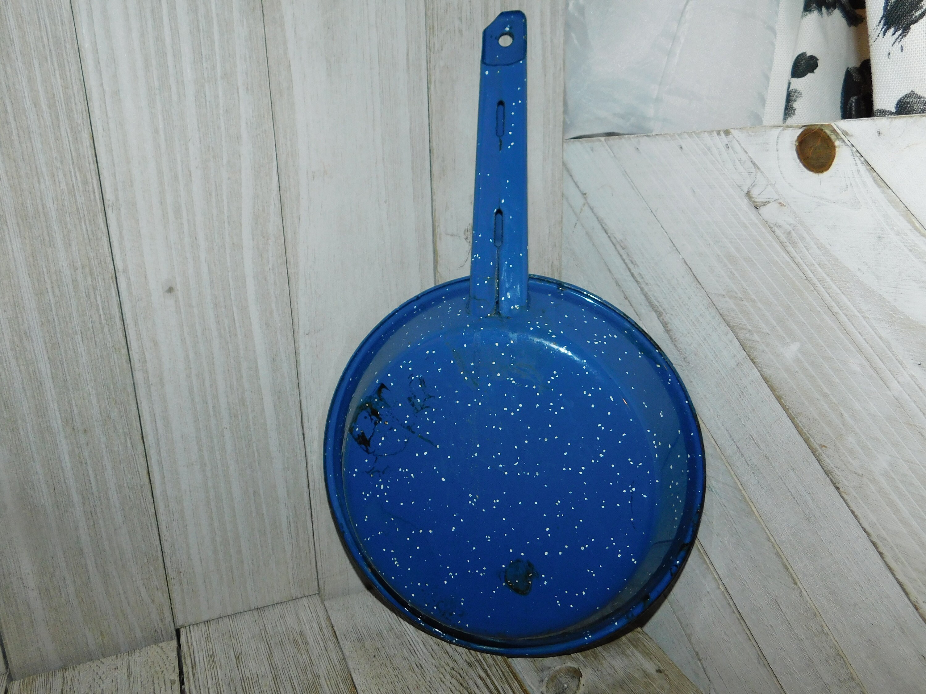 Vintage Enamel Small Pan Vintage Enamel Pan Kitchen Décor Etsy