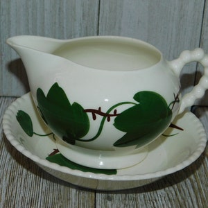Ivy leaf creamer, Vintage Creamer + Bowl, Ivy Pitcher Bowl Set, Vintage Kitchen Decor, Country Kitchen Decor, Memories, Daysgonebytreasures*