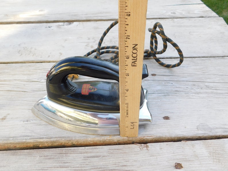 Vintage Sunbeam Iron Model A9 Black Vtg Iron Vtg Home Décor Etsy
