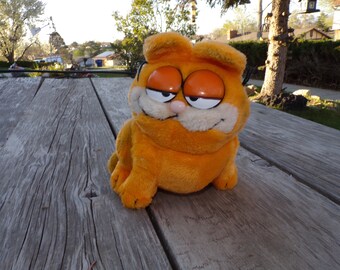 Garfield  Big 1981, Vtg Stuffed Garfield, Stuffed Garfield, Vintage Stuffed Toys,  Stuffed Animals, Vtg Toys, Cat Daysgonebytreasures