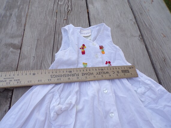 Vtg Little Girl Sleeveless Dress, Embroidery Dres… - image 9