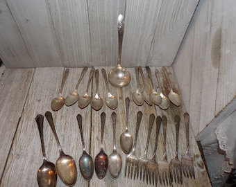 Oneida Community Betty Crocker box top pattern Silver Plated Flatware Teaspoons, Gravy Spoon, Silver Spoons Forks Daysgonebytreasures **