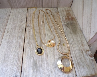 Vtg Necklace YOUR CHOICE, Vtg Jewelry, Black Stone Necklace, Fake Pearl Gold Necklace, Gift for Mom, Memories, Daysgonebytreasures *y