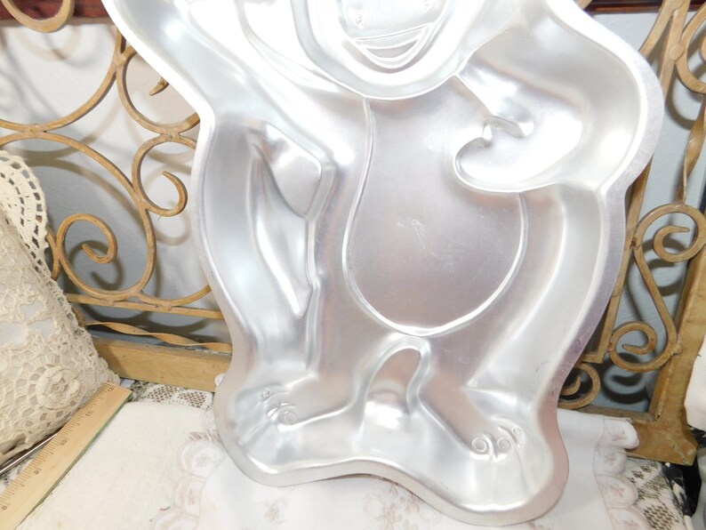 s* Barney Cake pan 1993 Wilton Pan Hard To Find, Barney Cake ,Barney, Barney Birthday Party, Cake Pan, Wilton Cake Pan,: