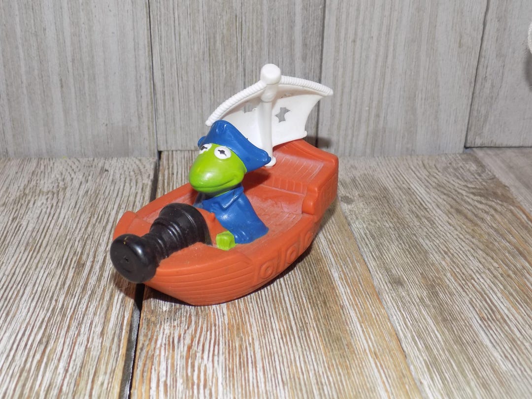 Muppets Bath Toys Jim Henson Kermit the Frog Squirting Boat, Vintage ...