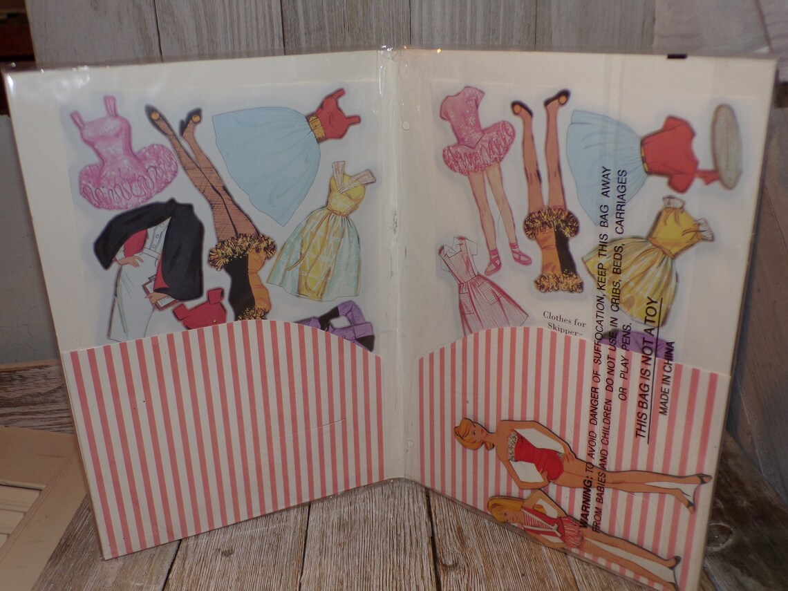 Vtg Barbie Magnetic Paper Dolls 2003 Un Open Schylling Barbie - Etsy