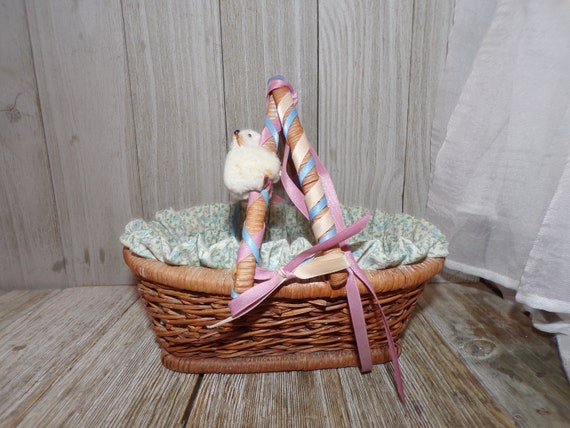 Wicker Little Basket, Small Basket, Doll Basket, Farmhouse Decor, Country Decor, Memories, Gift, Prop, Daysgonebytreasures *y