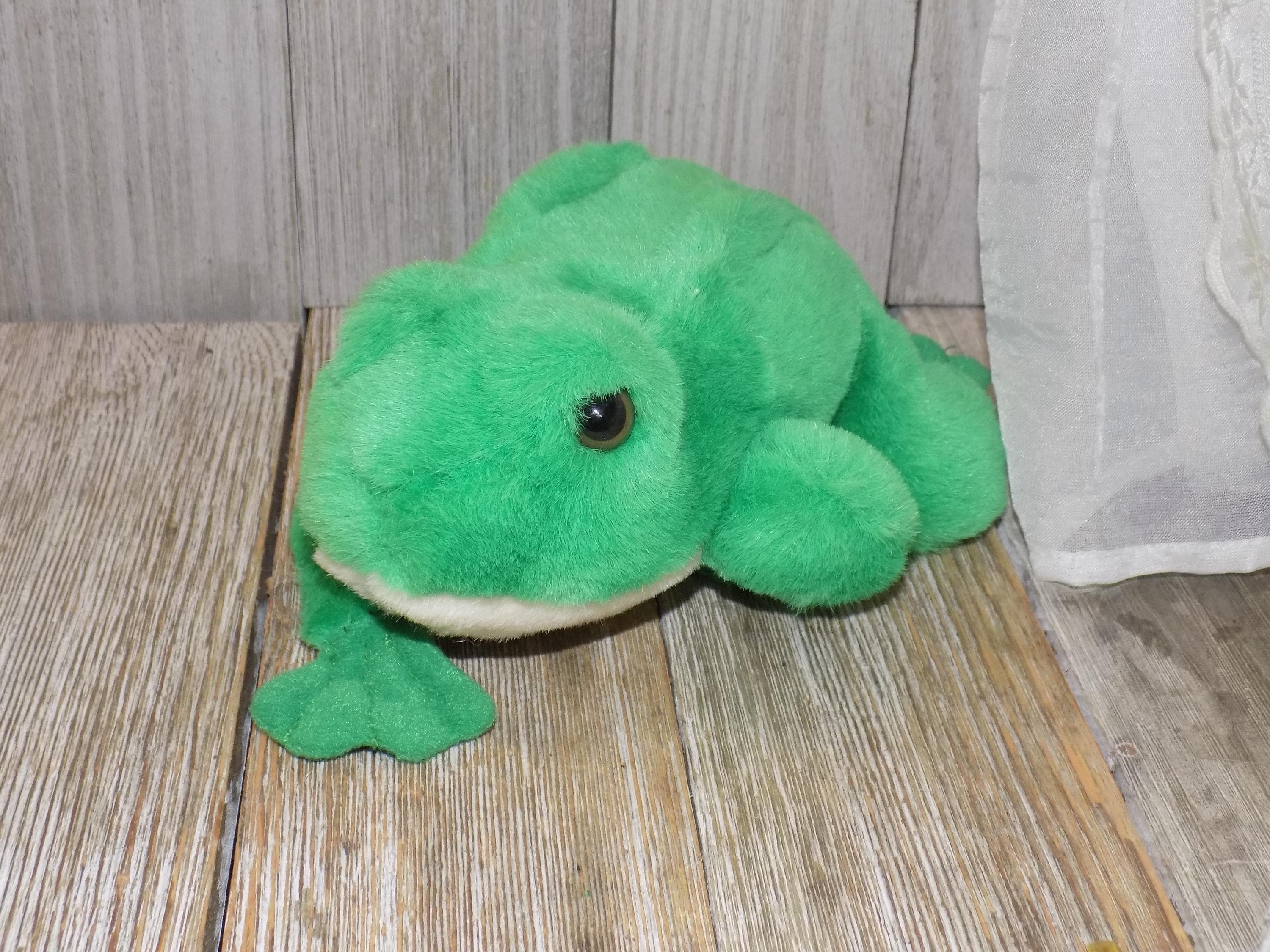Wildlife Artist 2000 Green Frog, Plush Green Frog, Vintage Plush