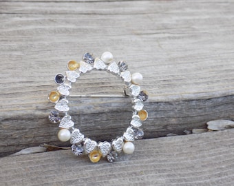 BROOCH Missing Rhinestones For Repair, Craft, Memories, Gift, Prop, Daysgonebytreasures