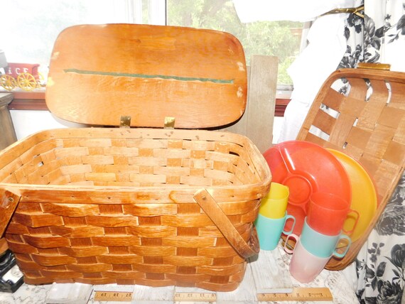 Picnic Basket with Tray, Primitive Woven Picnic Ba