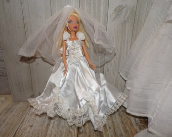 Vtg Fashion Doll Wedding Dress, Silk Like Doll Dress, Vtg Doll Dress, Vtg Doll Clothes, Memories, Gift, Prop, Daysgonebytreasures,