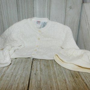 Sweater Set Hat, and matching booties, Vintage Baby Set, Vintage Baby Clothes, Doll Sweater, Booties Hat Prop, Gift Daysgonebytreasures *y