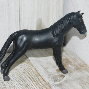 Black Small Toy Horse, Vintage Plastic Horse, Vintage Toys, Toy horse, Toy Pony, Black Stallion, Memories,  Daysgonebytreasures,*y