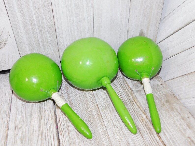 Vintage Green Maracas Musical Shakers Rattles Mexico Music Etsy