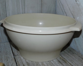 Large Beige Tupperware Bowl no lid, Vintage Tupperware Bowl, Vintage Tupper Ware, Vintage Bowl, Gift, Daysgonebytreasures  *