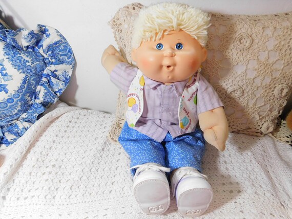 cabbage patch first edition 1990