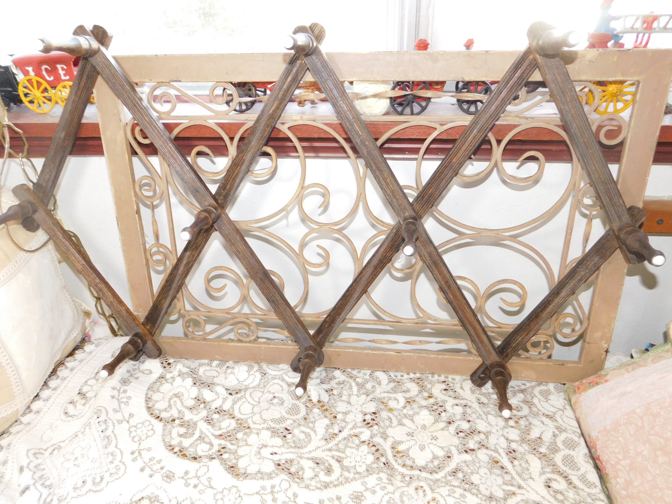 Accordion Cup Rack Nice Size Hard to Find Cup Holder Mug Etsy