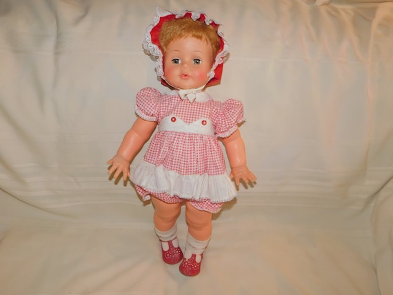 Vintage outlet kissy doll