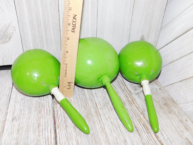 Vintage Green Maracas Musical Shakers Rattles Mexico Music Etsy