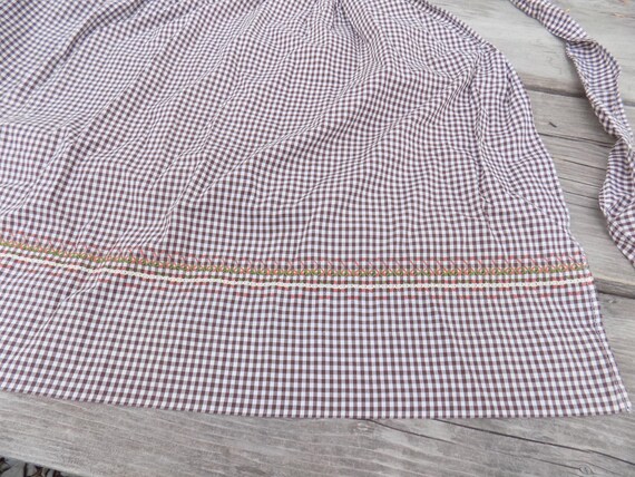 Apron Embroidery Gingham, - image 3