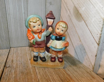 LAMP POST CHILDREN Figurine, Country Home Decor, Farmhouse Decor, Gift, Prop, Memories, Daysgonebytreasures **