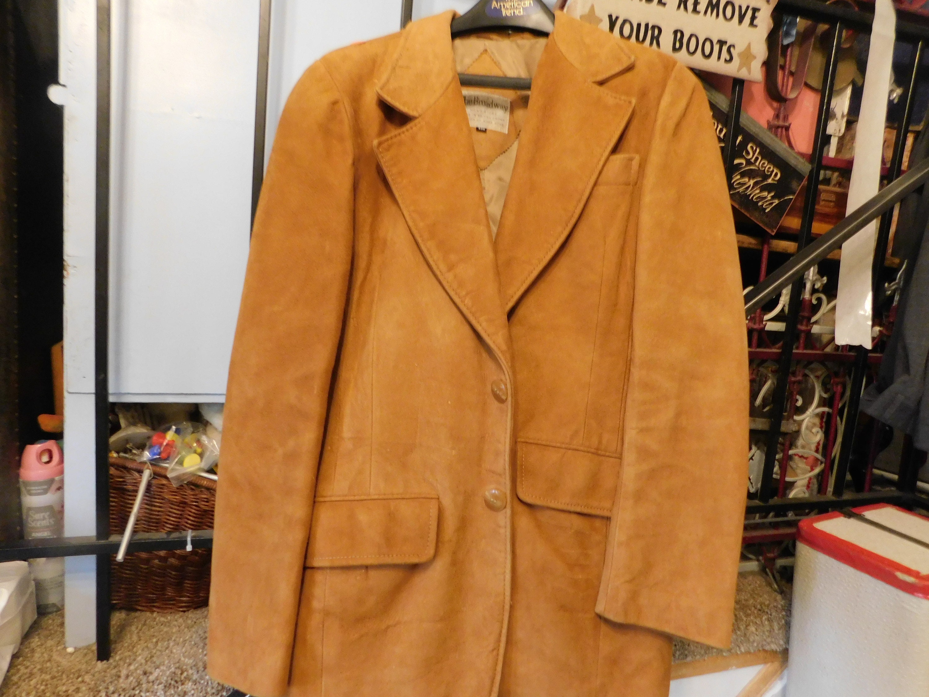 Vintage Men's 40 R Suede Broadway 