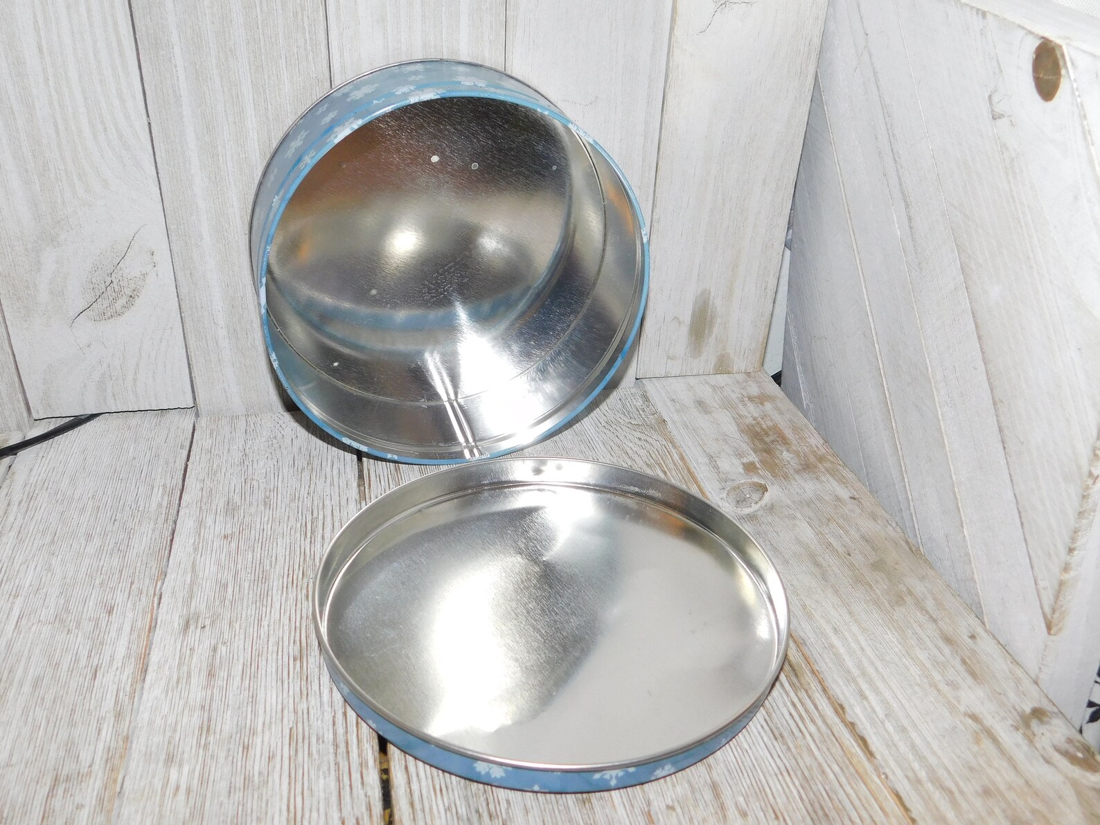 Vintage Polar Bear Tin Can Polar Bear Tin Box Bears Vintage - Etsy