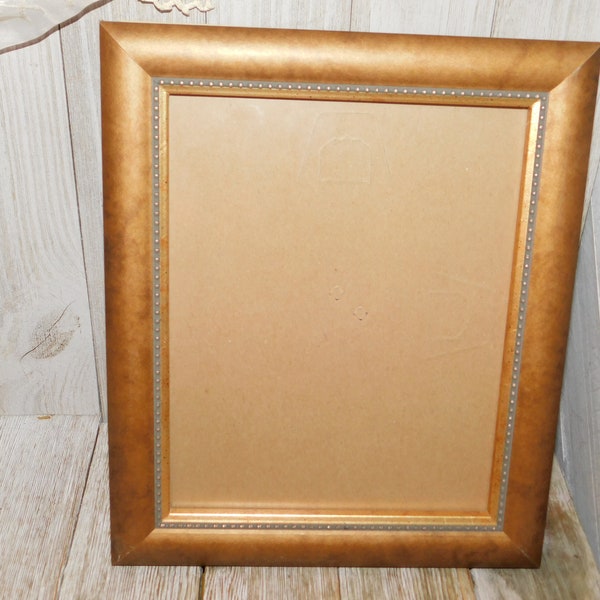 Vintage Wood Gold Picture Frame, Vintage Picture Frame, Wooden Picture Frame, Vintage Home Decor Frame, Country home Decor, Gift *