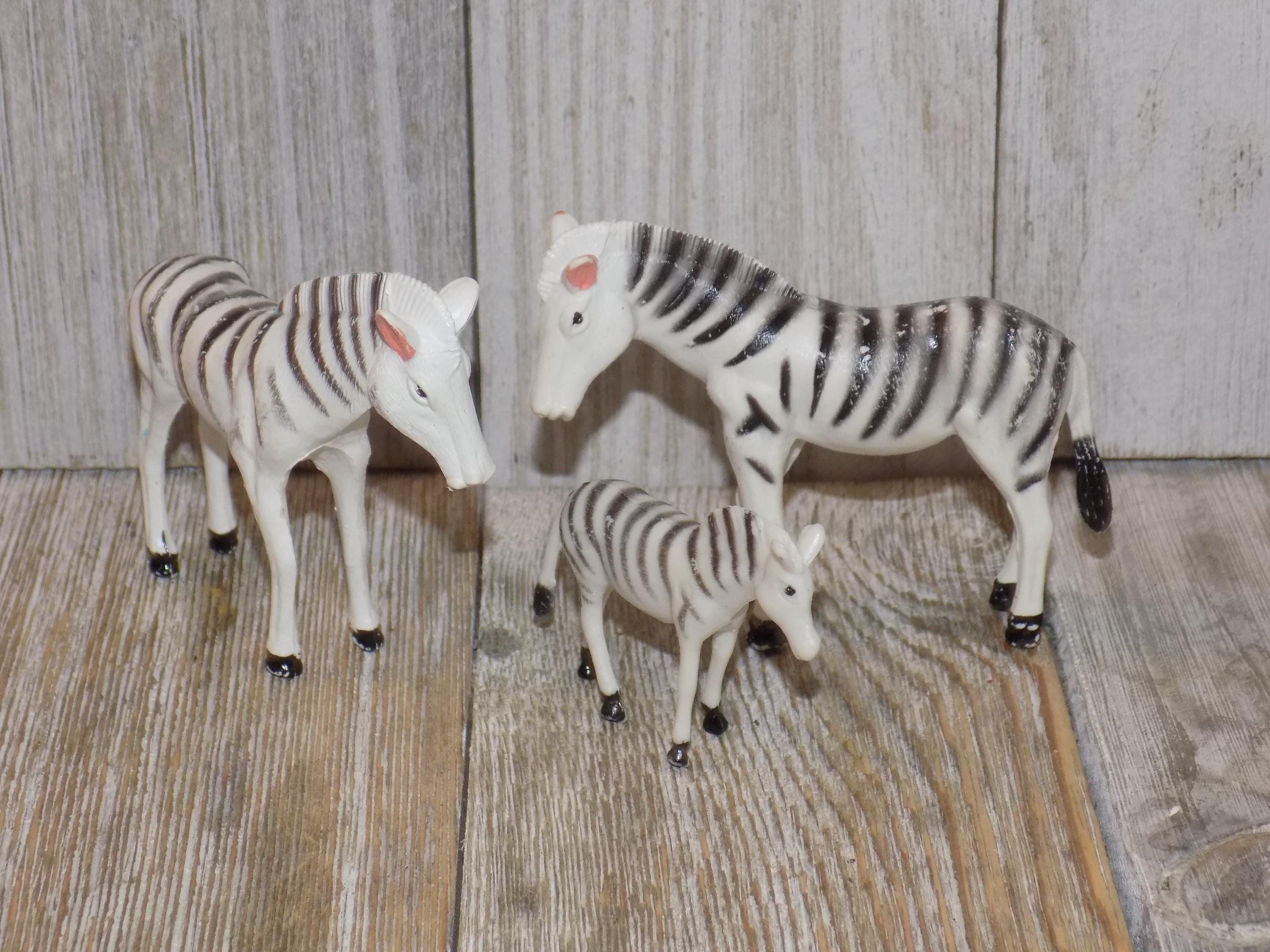 1970年代｜アメリカ｜マザーオブパールゼブラ ZEBRA FAMILY Plastic Animals, Vintage Toys, Vtg Plastic Toys