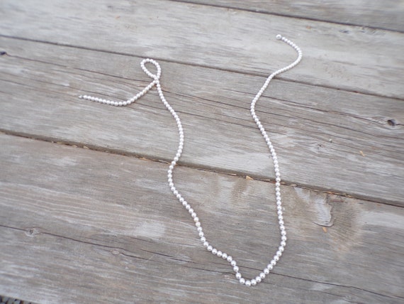 Long White Beaded Necklace, Vtg Bead Necklace, Vt… - image 2