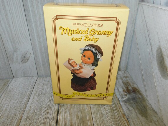 Revolving Musical Granny W Baby Doll W Box Vtg New Old Stock