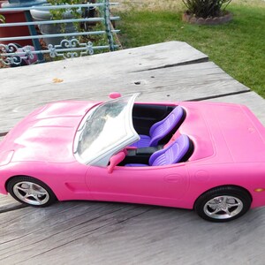 corvette rosa de barbie