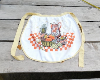 Vintage Fashion Manor Terry Cloth Apron, Vintage Apron, Vintage Kitchen, Prop, Gift Idea, daysgonebytreasures D**