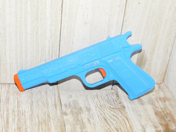 Pistola de plástico azul de juguete vintage, pistola de juguete vintage,  juguetes vintage, utilería, recuerdos de la infancia, regalo,  Daysgonebytreasures -  México