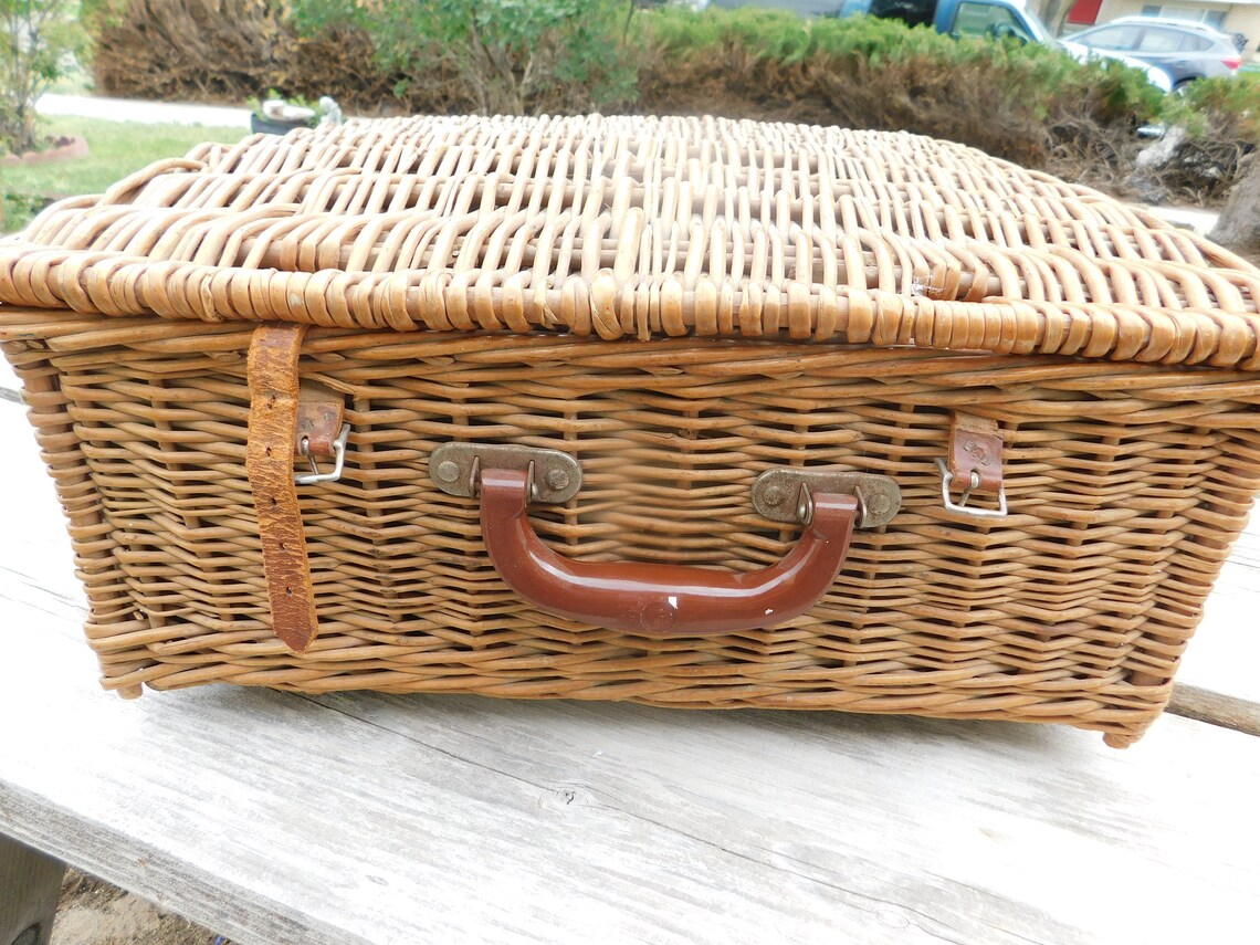 Big Sirram Picnic Basket Vintage Picnic Basket and Dishes Etsy