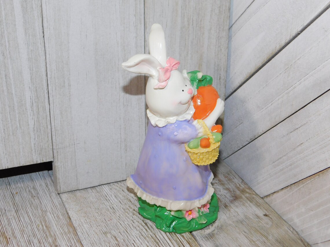 3r studios brown resin rabbit with basket statue