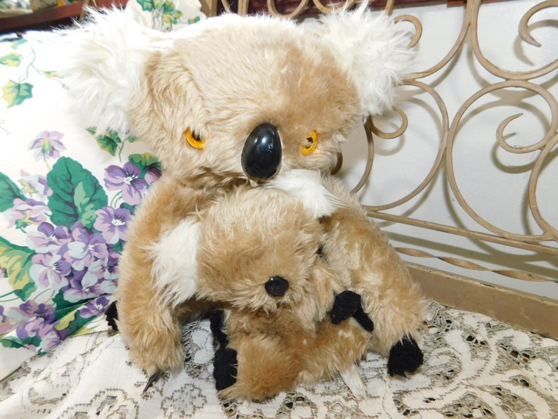 Koala Bears Mommy and Baby, 2 Vintage Koala Bears, Interpur Korea Koala Bears, Vintage Stuffed Plush Toys, Vintage Toys, Toys, Prop, : s*