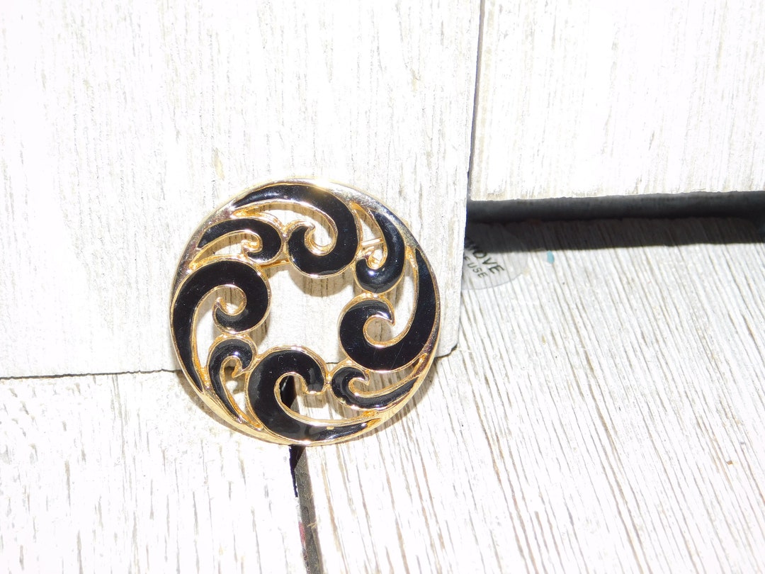 Vintage Black and Gold Brooch Pin Vintage Brooch Vintage Etsy