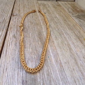 Vtg Chain Gold Color Chain Necklace, Nots Chain Necklace, Vtg Jewelry, Gift, Gift For her, Memories, Prop, Daysgonebytreasures *