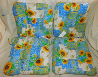Vtg Cushions Chair Pads Blue Yellow Sunflower Chair Pads Kitchen Decor, Country Kitchen, Farmhouse Decor, Memories, Daysgonebytreasures *