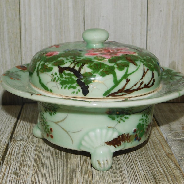 Vintage Beautiful Green Asian Bowl Or Powder Puff, Vintage Asian Bowl on Pedestal and lid, Vintage Asian Decor, Gift, Memories **