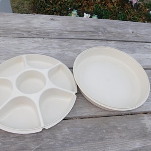 TUPPERWARE Divided Platter Dish, Barbeque, Pot Luck, Vtg Tupperware, Memories, Gift, Prop, Daysgonebytreasures