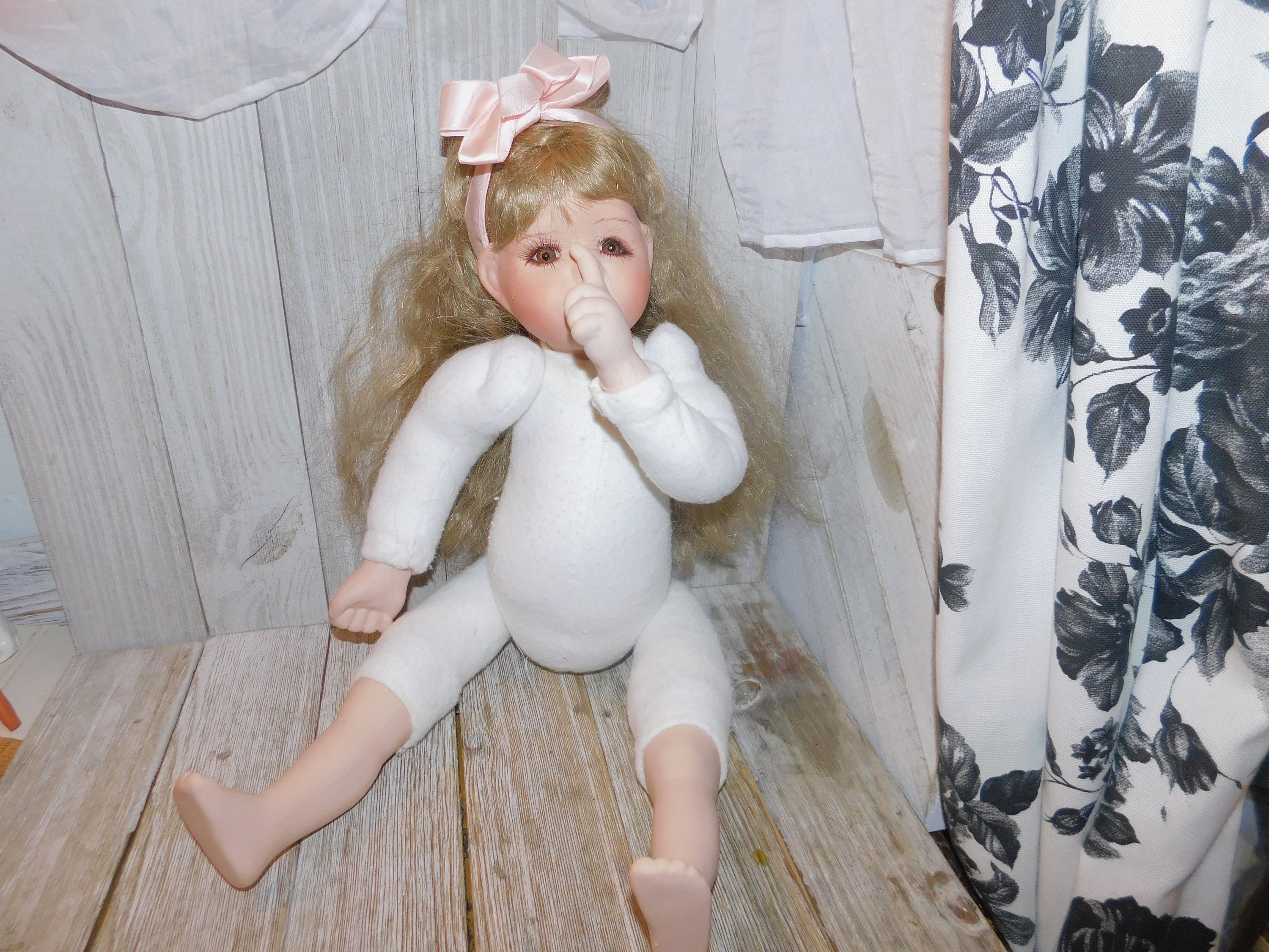 16 Antique German Ruth 111 Bisque Doll kid white leather body sleep eye AM  doll
