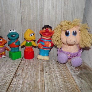 Sesame Street Toys YOU PICK LISTING Bath Miss Piggy Plush Rubber Ernie Big Bird Cookie Monster Small Ernie Memories Daysgonebytreasures *y