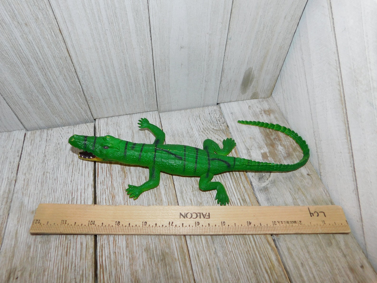 Vtg Rubber Toy Alligator Vintage Toys Toys Rubber Toys Zoo Etsy UK