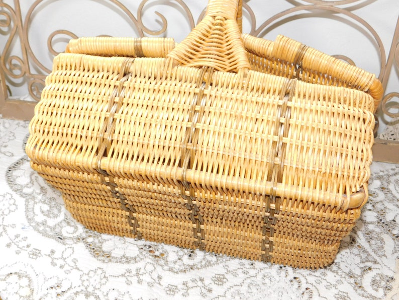 s Picnic Basket, Smaller Picnic Basket, Camping, Hiking, Basket, Vintage home Decor, Surprise Him at work With Lunch :