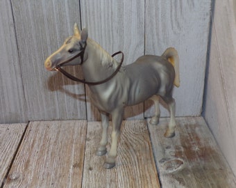 Vintage Gray Horse Collectable Horse Gray Pony Toy Horse Horse Made in Hong Long 201 Vintage Toys Gift Memories Daysgonebytreasures *