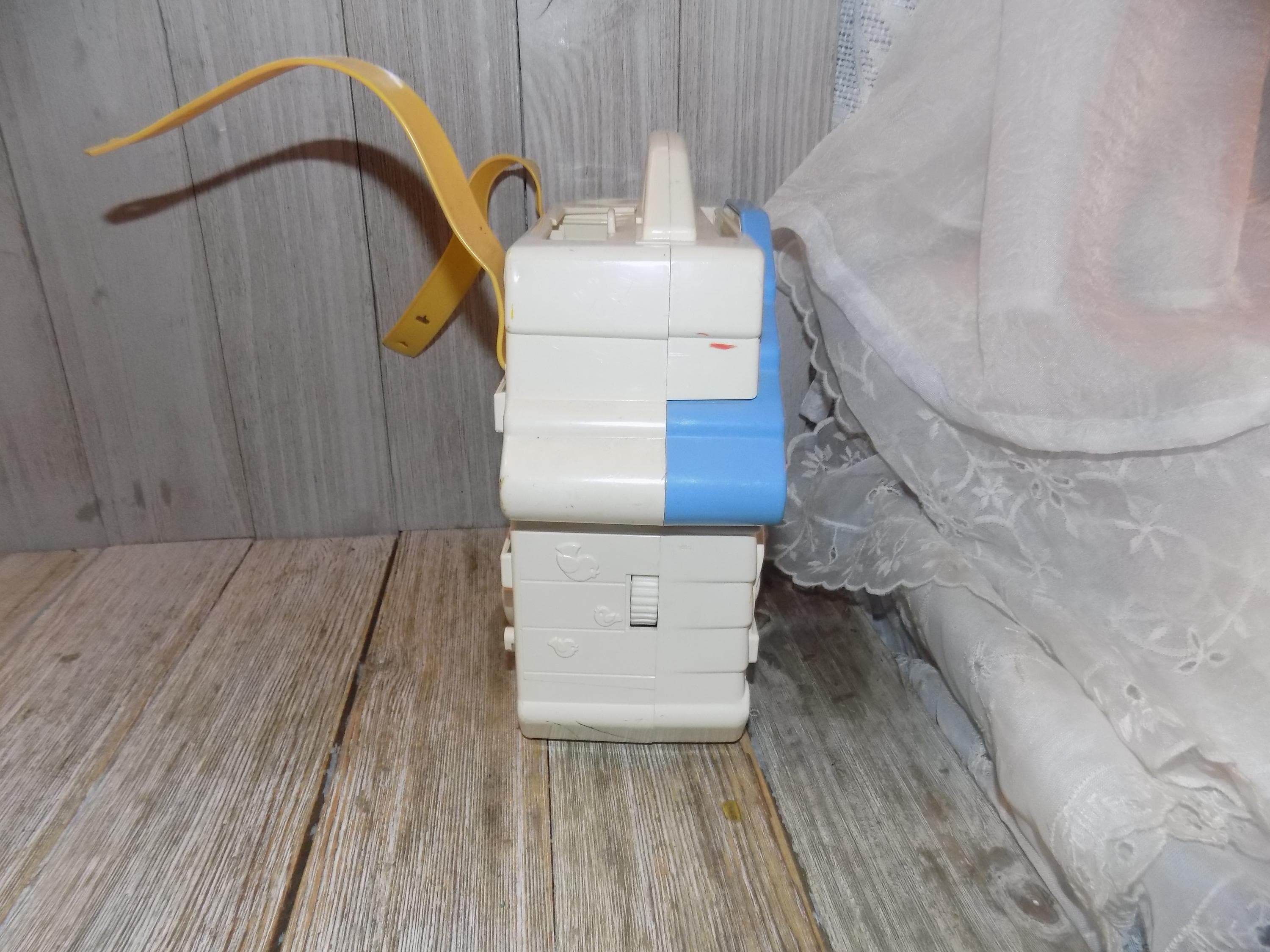 Fisher Price Crib Soft Sound Tape Player, and Disk Player 1989 1253