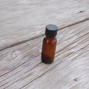 Small Bottle Dark Brown Vtg Bottle Old Bottle Tiny Vtg Bottle Country Decor Farm House Decor  Home Decor Prop Daysgonebytreasures *y