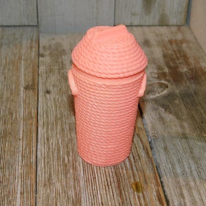 Barbie Pink Rubbermaid Laundry Hamper Basket With Lid And Tag Vintage Retro